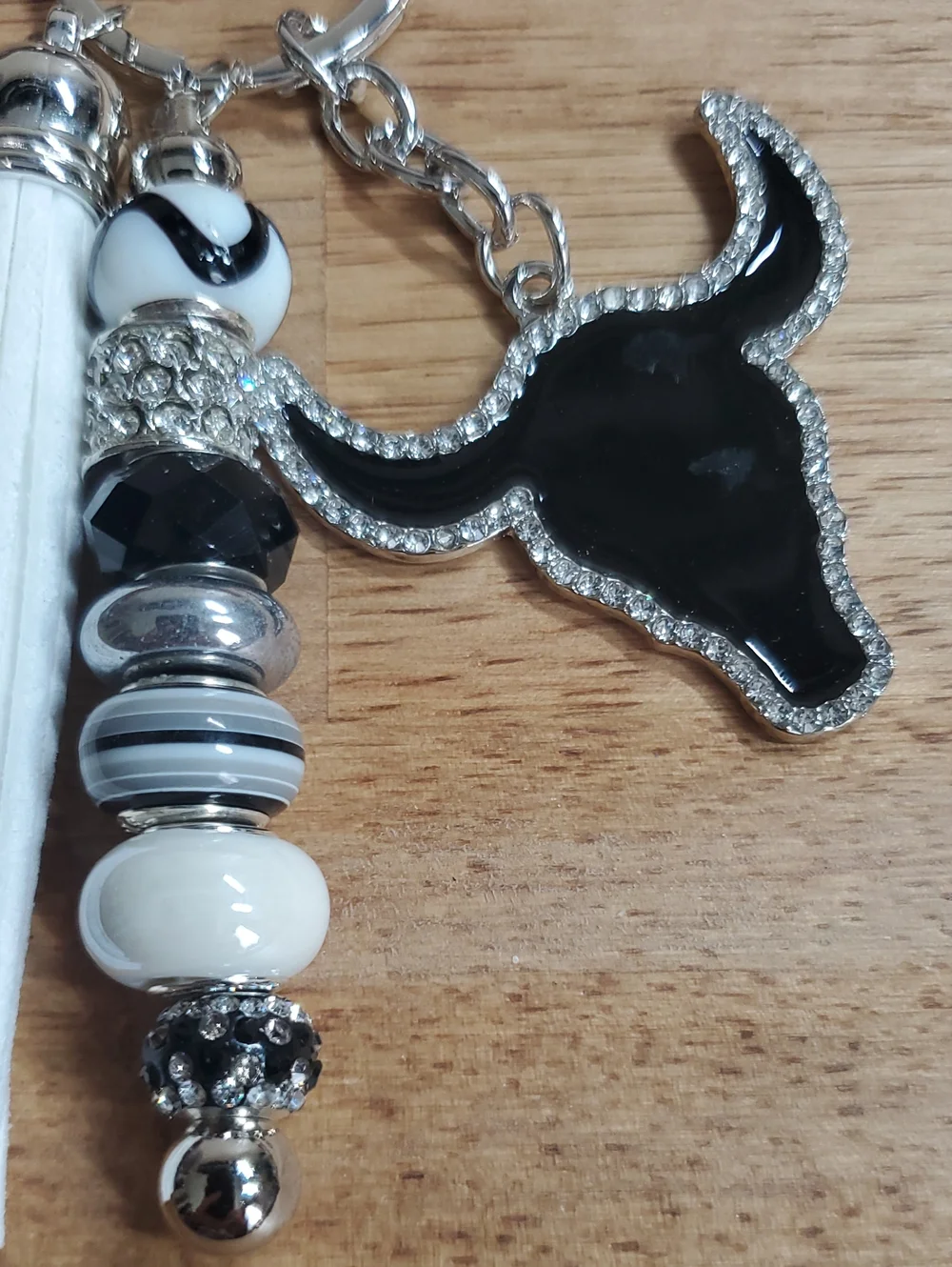 Western Longhorn Black And White Keychain
